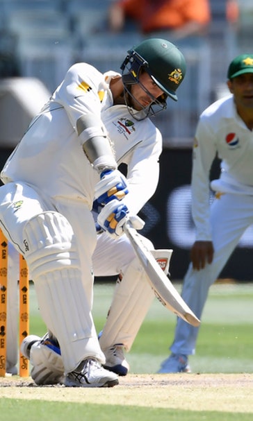 Allrounder Starc propels Australia to innings win at MCG